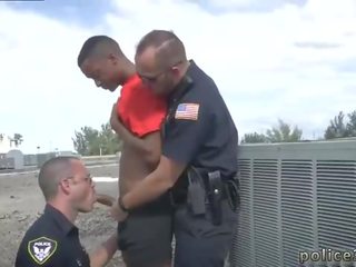 Homoseks pria polisi dengan truckers