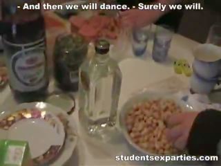 Studente sporco clip feste presenta compilazione di spettacoli