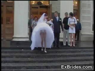 Amateur jeune mariée mademoiselle gf voyeur sous la jupe exgf femme fric pop mariage poupée publique réel cul collants nylon nu