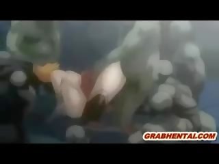 巨大な おっぱい エロアニメ 残酷に groupfucked バイ monsters